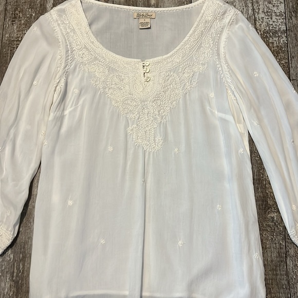 Lucky Brand Embroidery top Blouse women’s Sz S - Picture 3 of 4
